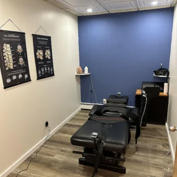Chiropractic Works Massapequa office